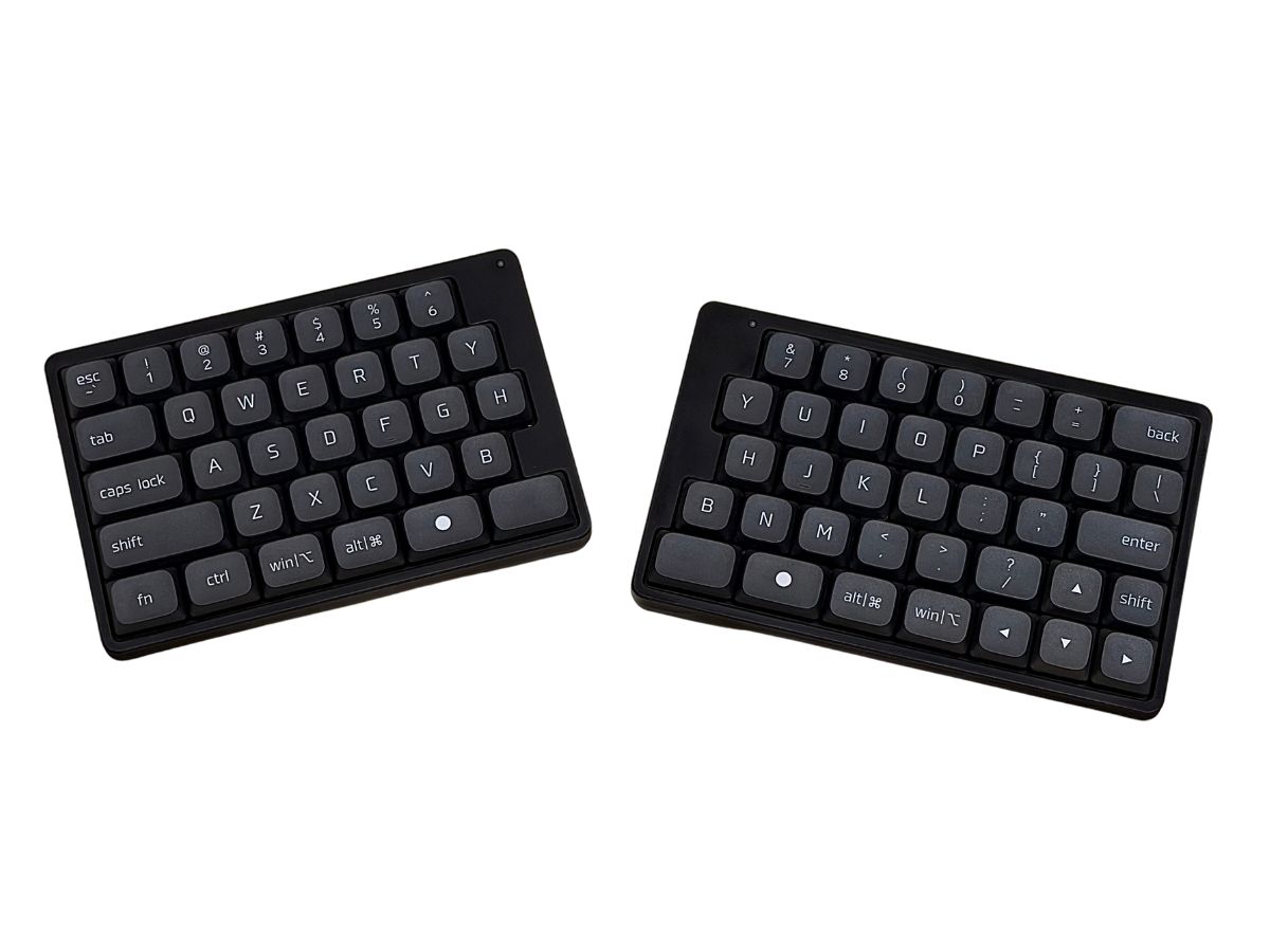 ZEN 分割キーボード　黒　美品　即完売商品 完全無線 分割キーボード Merami Zero｜初心者向け完成品